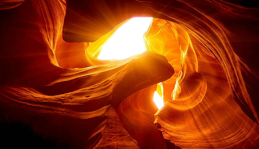 凯发天生一触即发制药盛装参展2024西鼎会，共绘健康产业新蓝图！